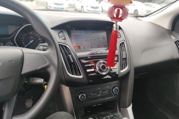 Used Ford Focus 2018 Hatchback Classic 1.6L Manual Comfort Plus SmartDrive Edition