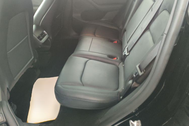 Used Tesla Model Y 2024 Rear-Wheel-Drive Version
