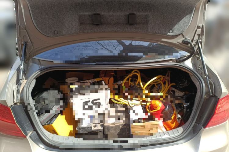 Used BMW 3 Series 2010 320i Luxury Model Trunk