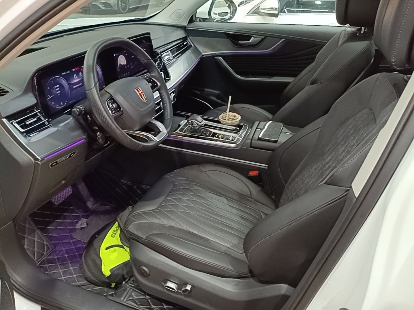 Hongqi HS5 2023 2.0T Qixiang Pro Edition — снимка 17