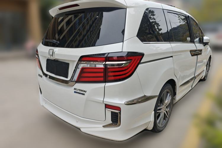 Used Honda Elysion 2019 2.0L Hybrid Luxury Edition