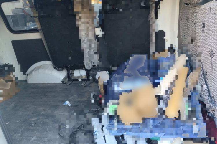 Used CHANGAN KAICHENG Ruixing M60 2023 1.5L GDI Comfort-Class Passenger Vehicle 6/7 Seats Left Rear Seat