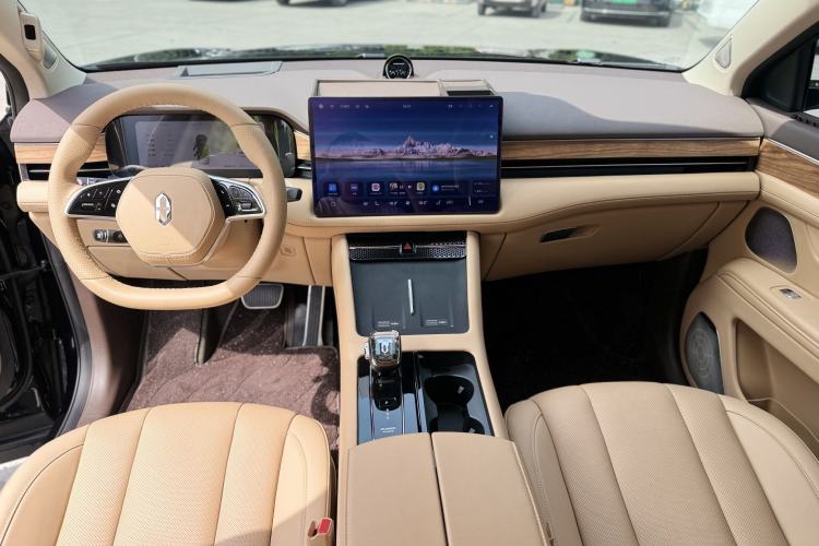 Used Hima AITO M7 2024 1.5T Intelligent Drive 4WD Ultra Version 5 Seats
