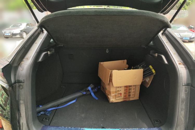 Used Honda UR-V 2020 370TURBO Four-Wheel Drive Prestige Edition Trunk