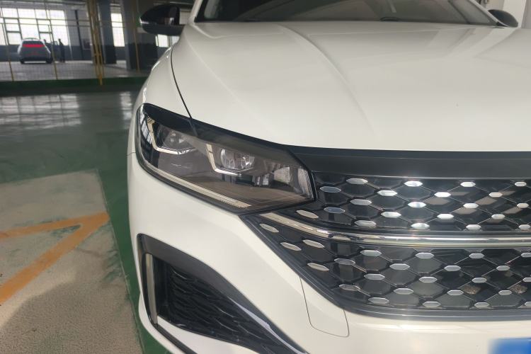 Used Volkswagen Lavida 2023 200TSI DSG Starry Full-Comfort Edition
