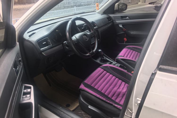 Used Volkswagen Gran Lavida 2015 1.6L Automatic Fashion Edition
