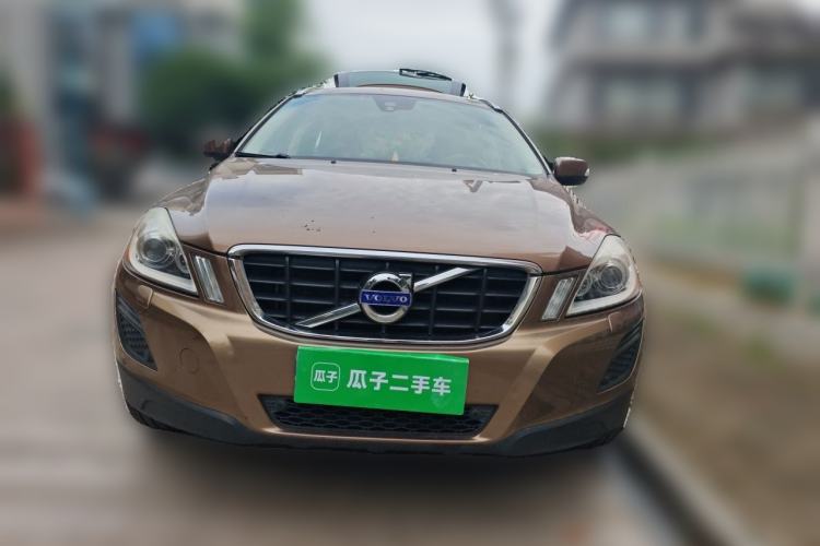 Used Volvo XC60 2013 T6 AWD Comfort Edition
