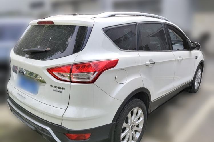 Used Ford Kuga 2015 2.0L GTDi Four-Wheel Drive Elite Model
