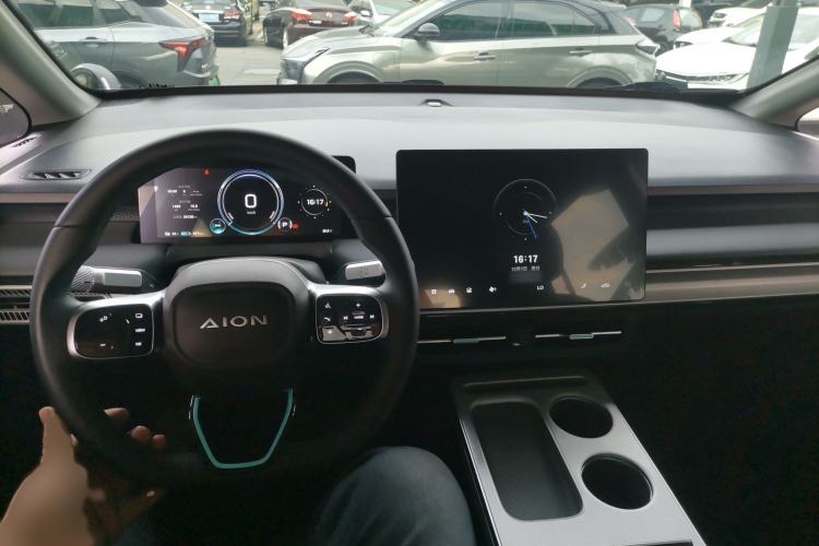 Used AION Y 2023 Plus 610 Enjoy Edition
