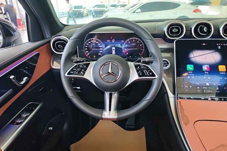 Used Mercedes-Benz GLC 2025 Refresh GLC 260 L 4MATIC Dynamic Edition Steering Wheel