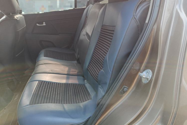 Used Kia Sportage R 2012 2.0L Automatic Two-Wheel Drive GL Trim
