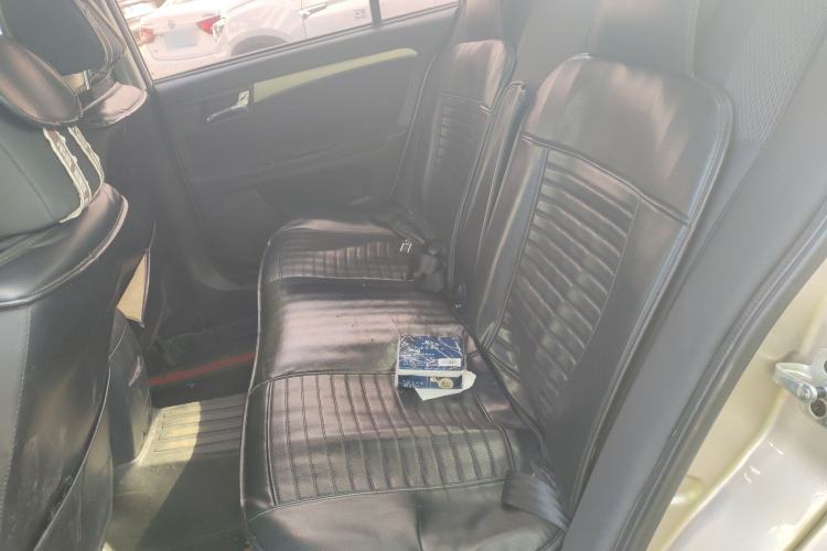 Used Roewe 350 2015 1.5L Manual Luxury Sunroof Edition