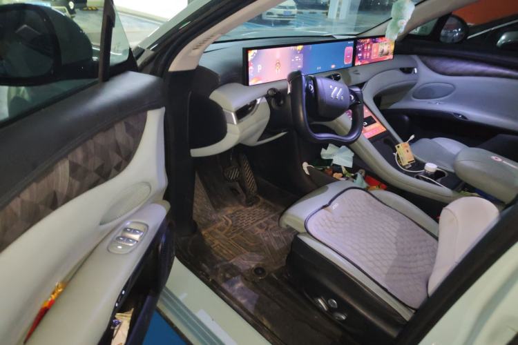 Used IM LS6 2023 Max Standard Edition Driver Seat