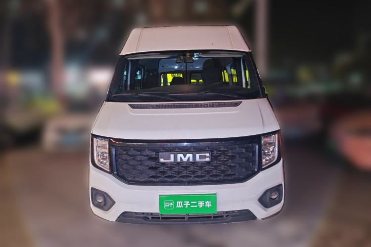 Used JMC Fushun 2022 2.0T Manual Multi-Function Passenger Vehicle Short Wheelbase Mid-Height Roof 6-Seater