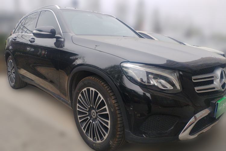 Used Mercedes-Benz GLC 2018 GLC 200 4MATIC Front Right 45 Deg