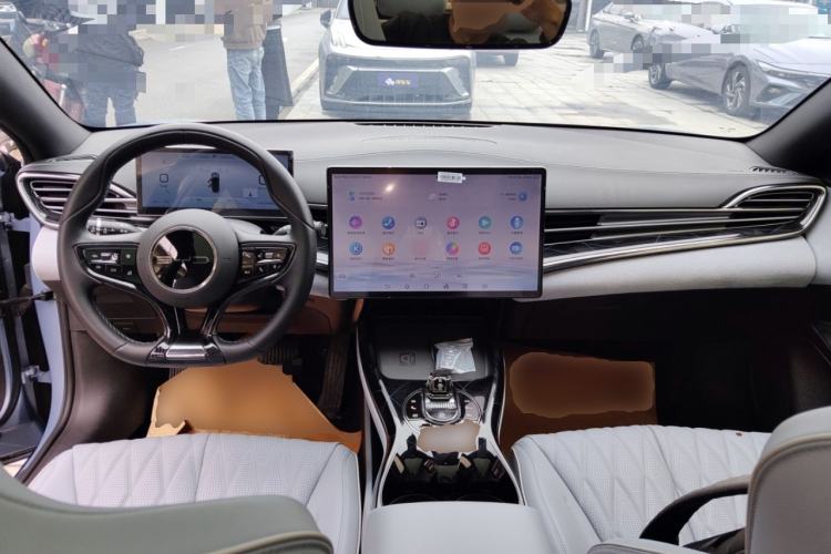 Used BYD Seal 2022 550 km Standard Range Rear-Wheel Drive Prestige Version
