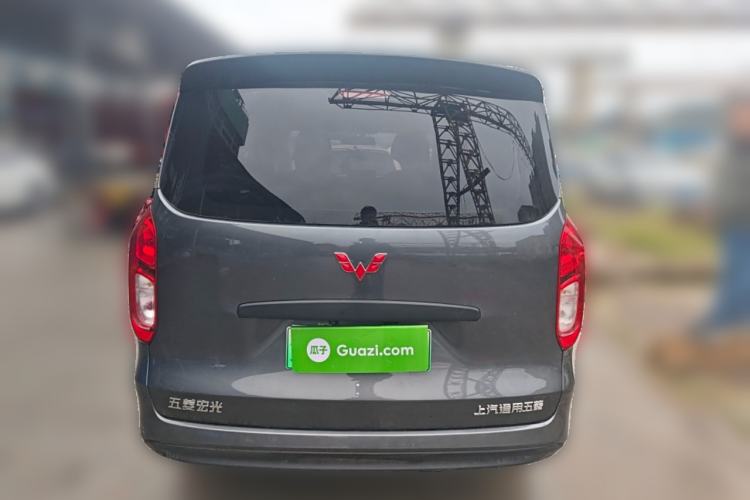 Used Wuling Hongguang New Energy 2025 Extended-Range Hybrid 50 km Standard Version
