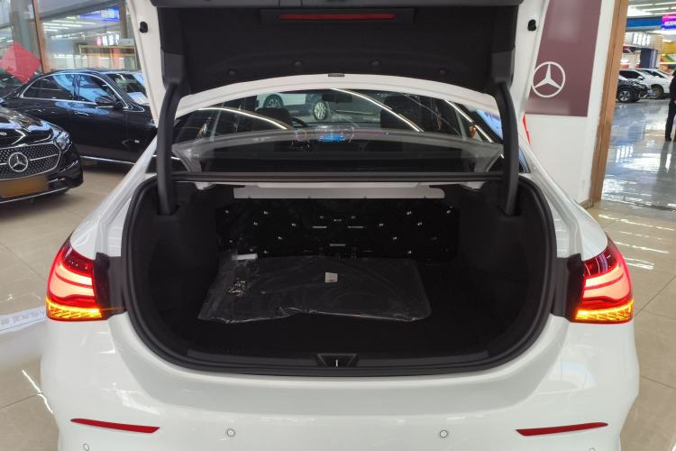 Used Mercedes-Benz A-Class 2025 A 200 L Fashion Model Trunk