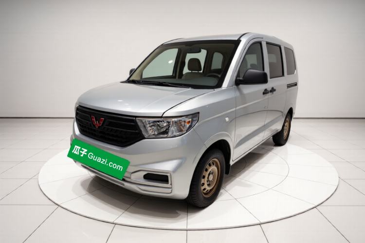 Used Wuling Hongguang V 2022 1.5L Jingqu Version Hydraulic Power Steering LAR