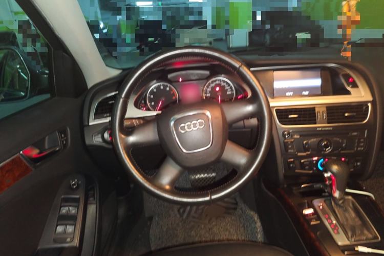 Used Audi A4L 2010 2.0 TFSI Comfort Edition
