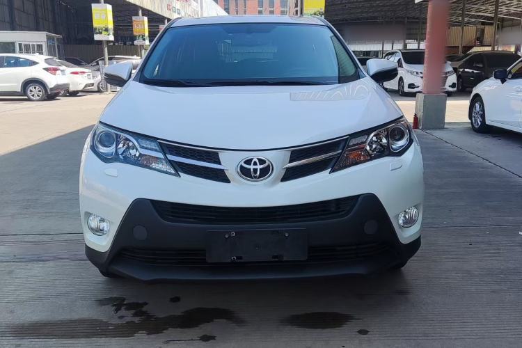 Used Toyota RAV4 2015 2.5L Automatic 4x4 Elite Edition
