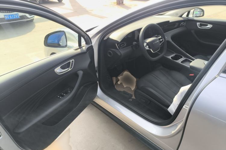 Used Roewe D7 2025 DMH 125km World Champion Edition
