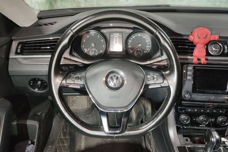 Used Volkswagen Passat 2016 330TSI DSG Luxury Edition