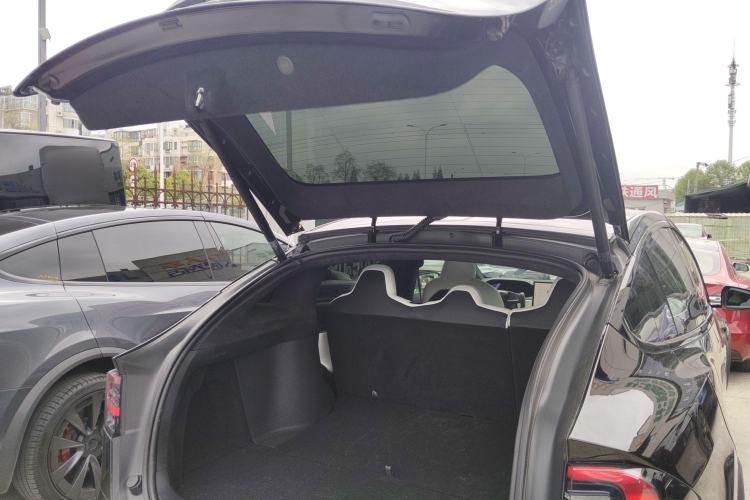 Used Tesla Model X 2023 Dual-Motor All-Wheel-Drive Version
