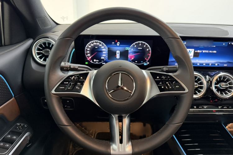 Used Mercedes-Benz GLB 2024 GLB 220 Dynamic Edition
