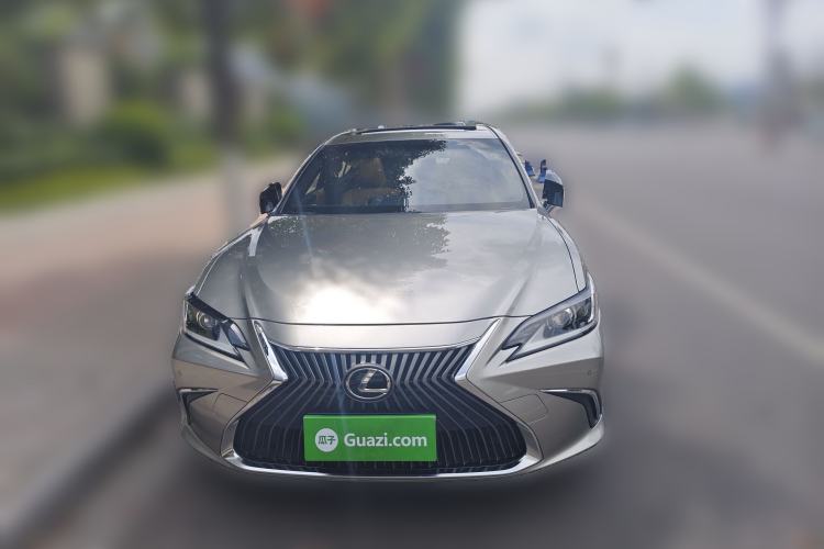 Used Lexus ES 2020 260 Excellence Edition Front
