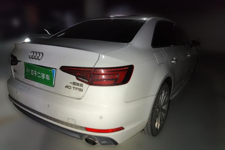 Used Audi A4L 2018 30th Anniversary Edition 40 TFSI Fashion Model
