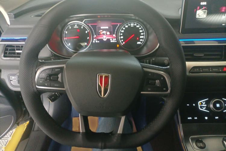 Used Hongqi H5 2022 Classic Model Facelift 1.5T DCT Qiyun Edition Steering Wheel