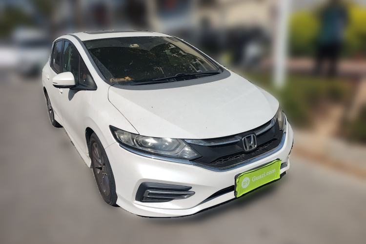 Used Honda Jade 2017 1.8L automatic Comfort version 5 seats