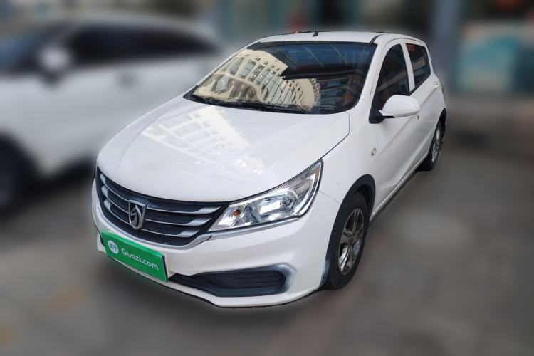 Used Baojun 310 2016 1.2L manual Comfort trim level