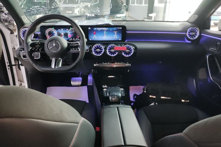 Used Mercedes-Benz A-Class 2023 A 200 L Fashion Model
