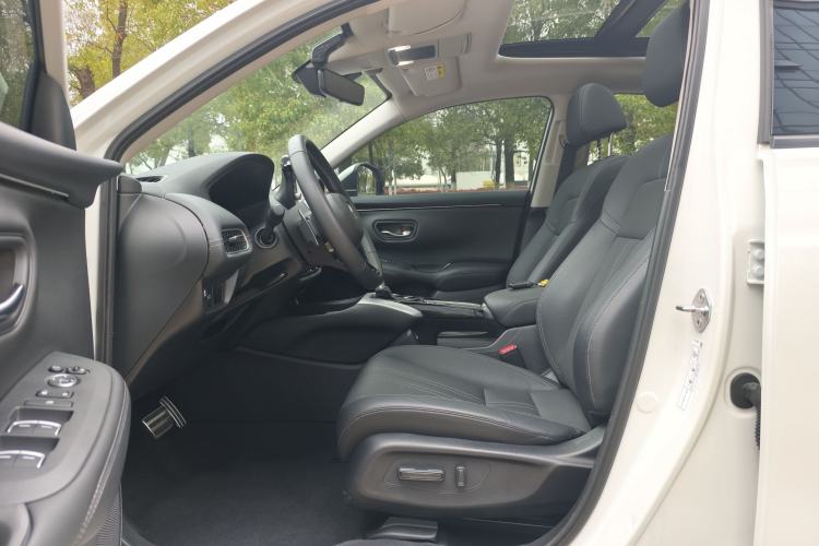 Used Honda HR-V 2023 240TURBO Prestige Edition Left Front Seat