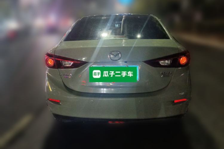 Used Mazda 3 Axela 2016 Sedan 1.5L Automatic Comfort Model