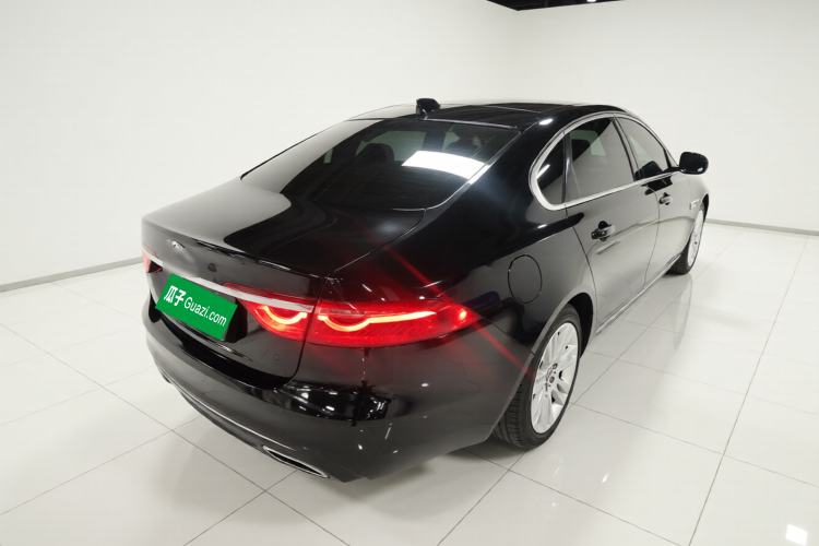 Used Jaguar XFL 2018 XFL 2.0T 250 PS Luxury Edition
