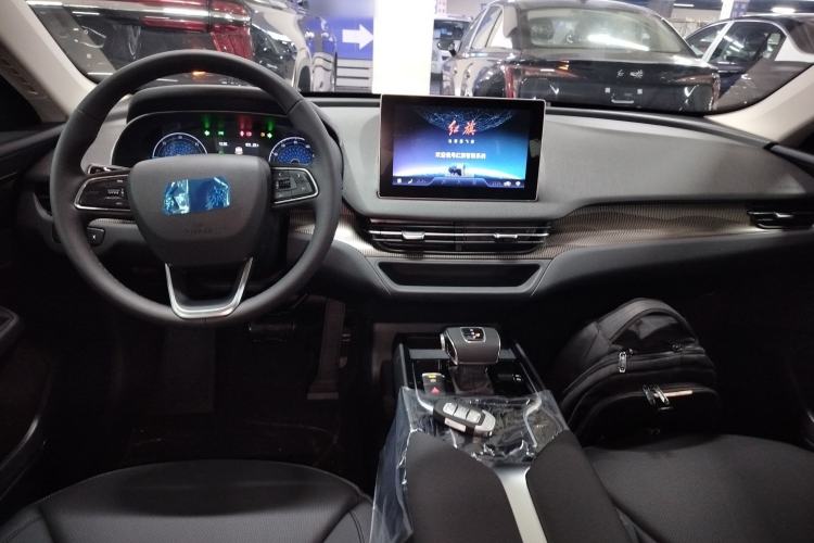 Used Hongqi E-QM5 2023 Revised Version Basic Travel Edition Center Console