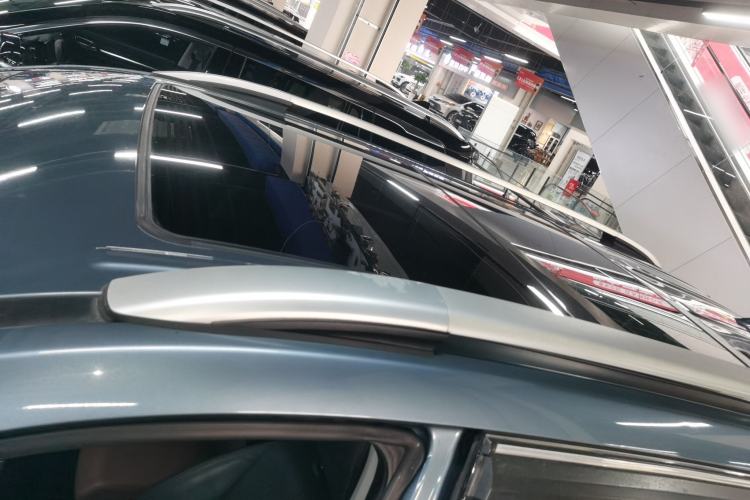 Used GAC Trumpchi GS8 2017 320T Two-Wheel Drive Luxury Smart Connectivity Version (7 Seats)
