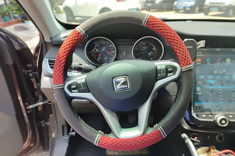 Used Zotye SR7 2017 1.5T Manual Cube Dream Edition
