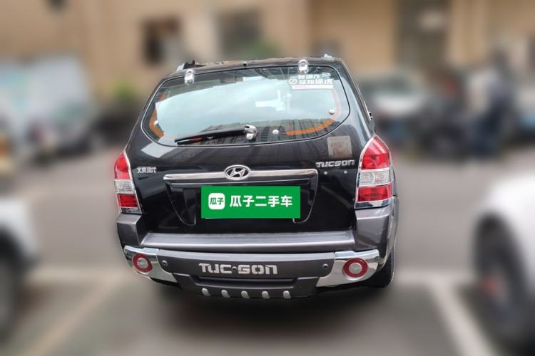 Used Hyundai Tucson 2009 2.0L Automatic Two-Wheel Drive with Sunroof
