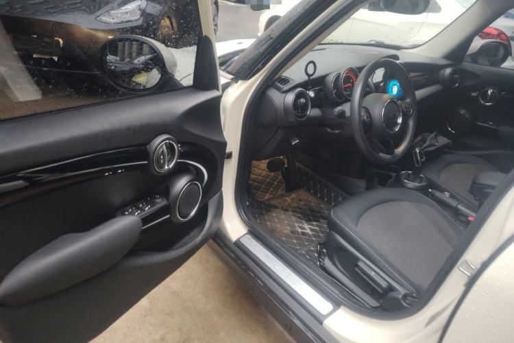 Used MINI 2018 1.5T ONE PLUS Five-Door Edition Driver Seat