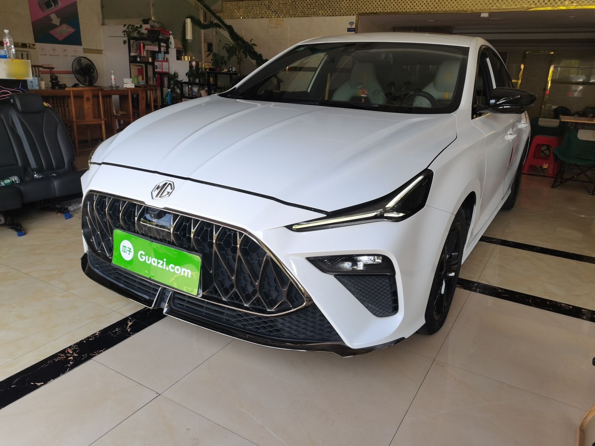 Parte inferior delantera