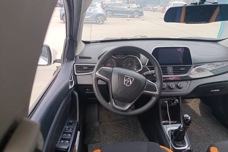 Used Baojun 310 2016 1.2L Manual Fashionable Edition