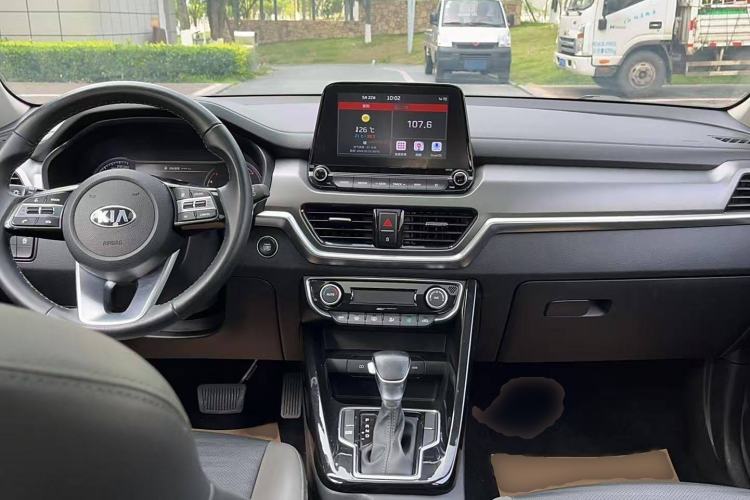 Used Kia Sportage R 2019 2.0L Automatic Smart Luxury Edition
