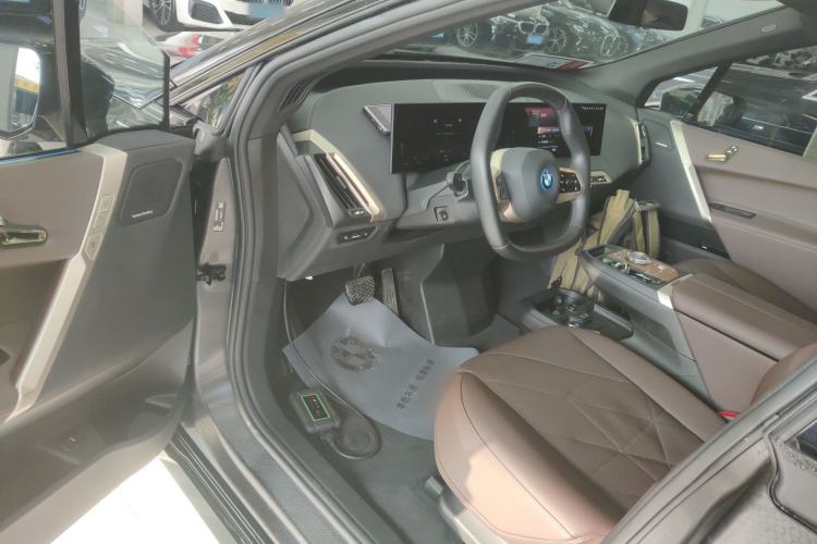 Used BMW iX 2022 xDrive40