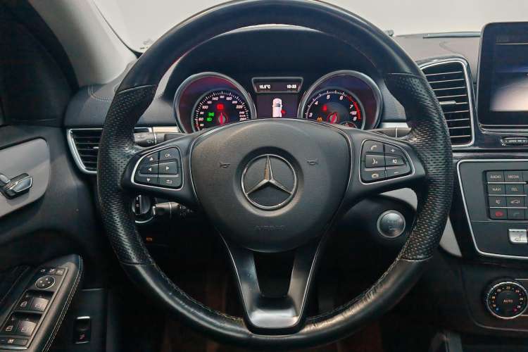 Used Mercedes-Benz GLE Coupe 2018 GLE 320 4MATIC Coupe SUV
