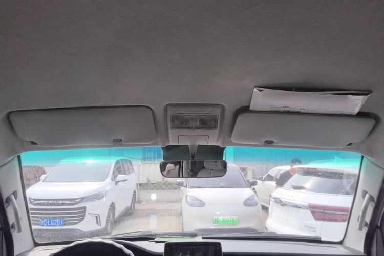 Used Jinbei New Hiace S 2023 1.5L Wealth Edition Van 2/5-Seater Air-Conditioned Model SWC15M Headliner