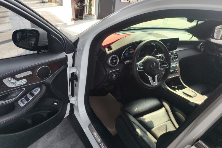 Used Mercedes-Benz GLC 2021 GLC 260 L 4MATIC Luxury Model Driver Seat